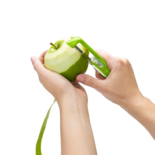 Dreamfarm Sharple Self-Sharpening Vegetable Peeler - Kermit Green - color: Green, size: Length: 18.2cm / 7.2”