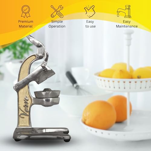 Verve Culture Artisan Manual Citrus Juicer - color: Gold