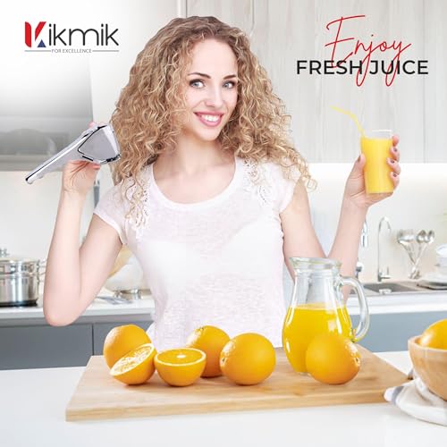 Stainless Steel Lemon Squeezer - Foldable Handheld Citrus Press & Manual Juicer with Sideways Pivot, Ergonomic Space Saving Design (Silver).