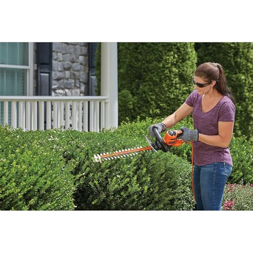 BLACK+DECKER Hedge Trimmer with Saw, 20-Inch, Lightweight and Compact Design, Full Wraparound Handle, Corded (BEHTS300)