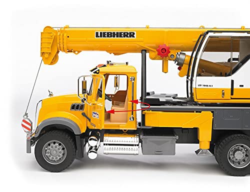 Bruder 02818 Mack Granite Liebherr Crane Truck